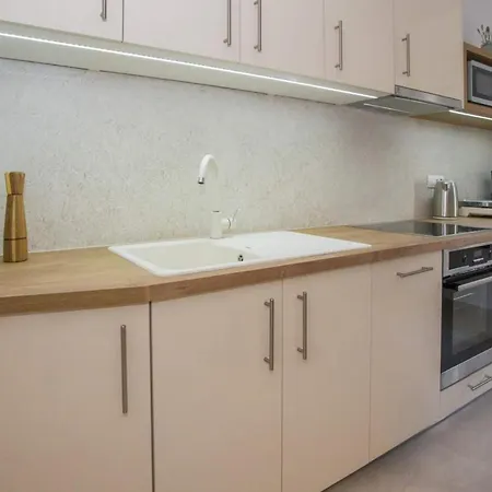 App Dany Apartment *